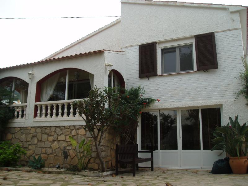 Villa for sale in Albir